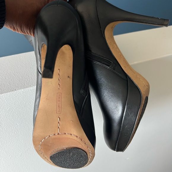 Black leather platform boots, soft leather. Very comfortable. - Picture 5 of 6